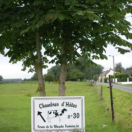Ferme De La Blanche Fontaine Apartmán